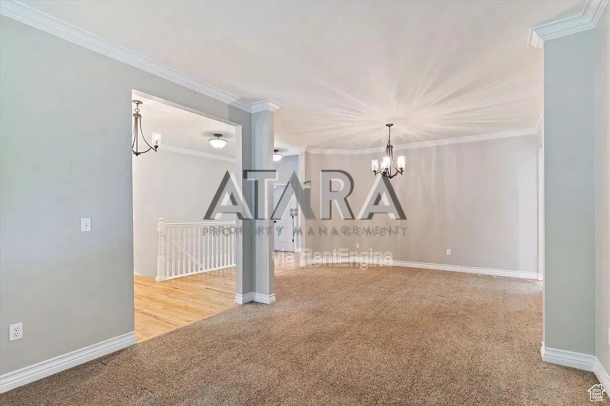 Beautiful 3 Bedroom, 2 Bath with Formal Living and  2-Car Garage – Farmington Foothills property image