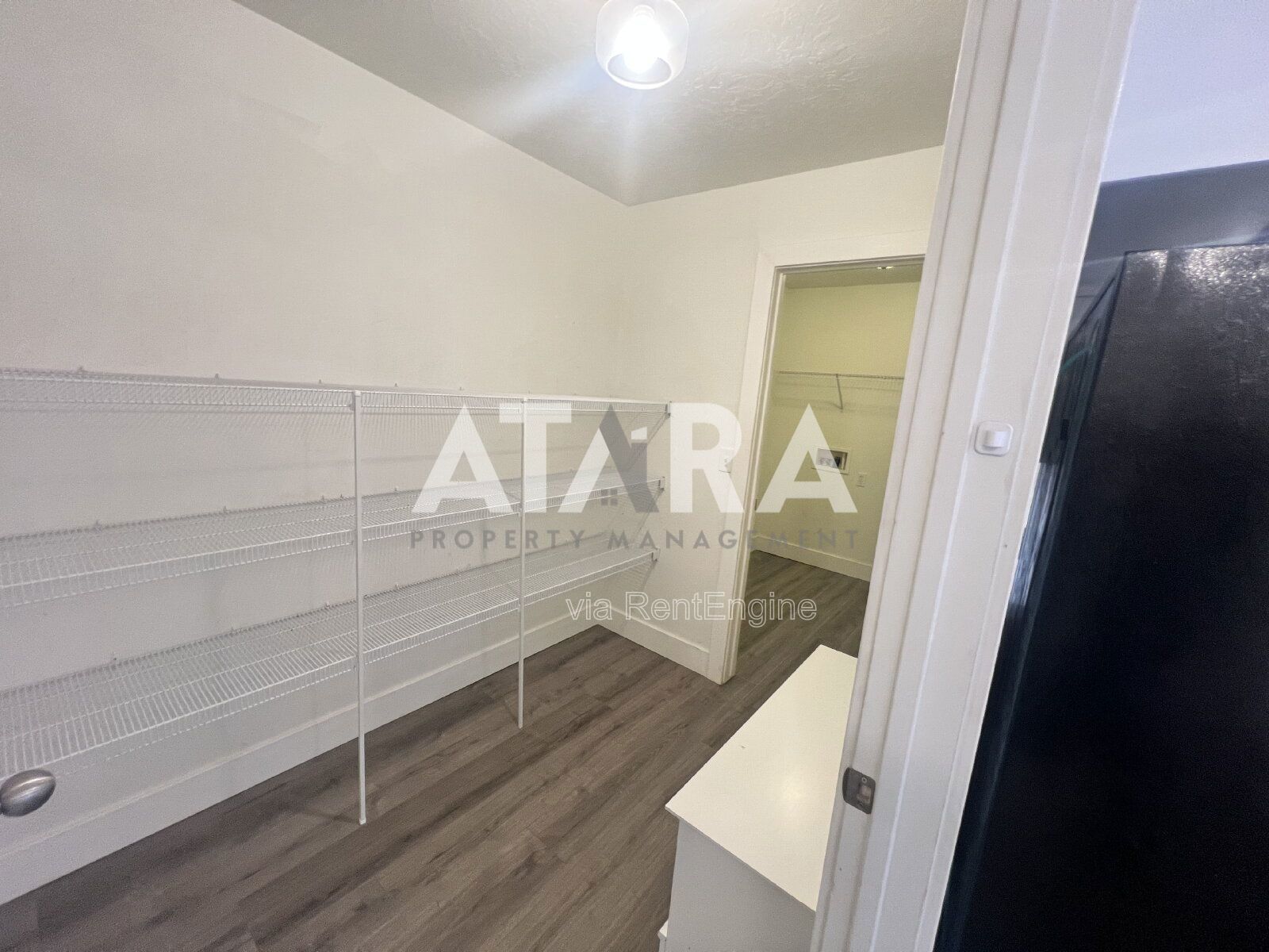 Stunning 6-Bedroom Home with Breathtaking Utah Lake & Mountain Views In Saratoga Springs property image