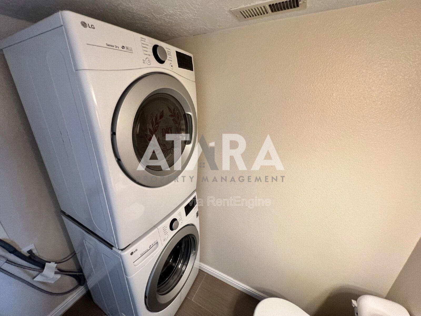 Spacious 3 Bedroom Townhome for Rent West Valley City property image