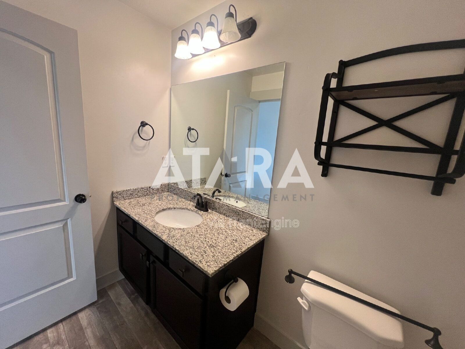 Beautiful 4 Bedroom Home for Rent With SOLAR PANELS– Saratoga Springs property image