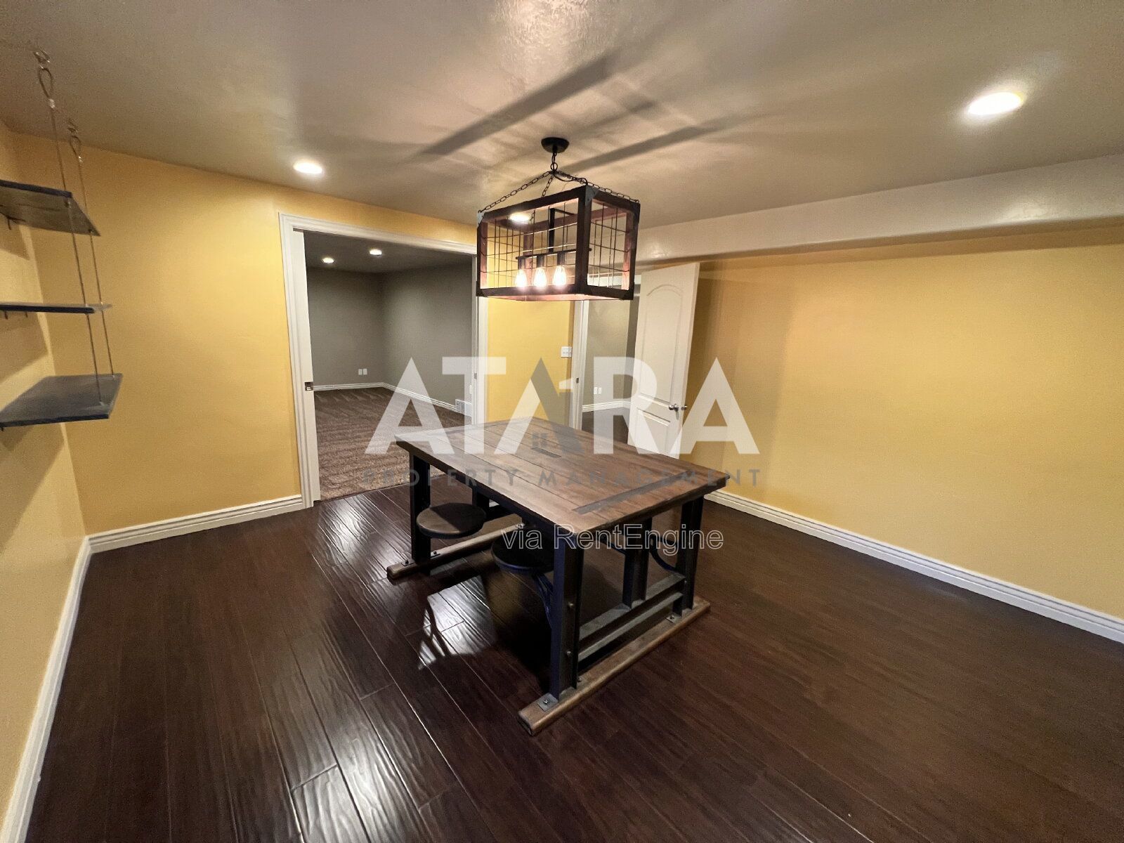 Spacious 5 Bedroom Home in West Daybreak property image