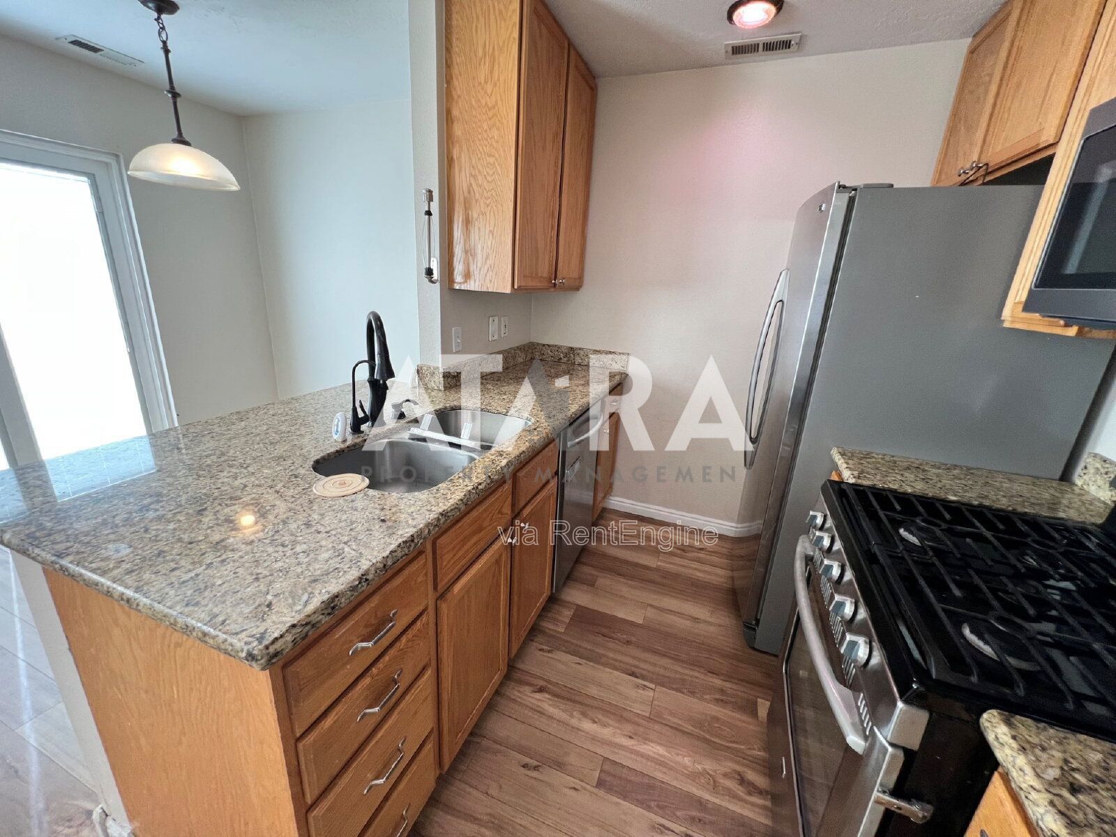 Spacious 3 Bedroom Townhome for Rent West Valley City property image