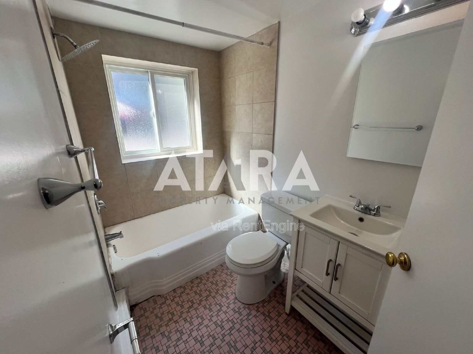 Modern 1 Bed/1 Bath Apartment in Marmalade District – Downtown Salt Lake Living property image