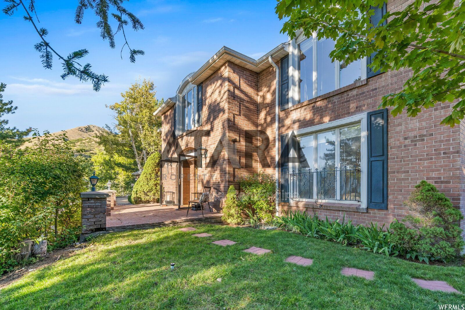 Spacious 4-Bedroom, 6-Bath Home in Beautiful Federal Heights property image