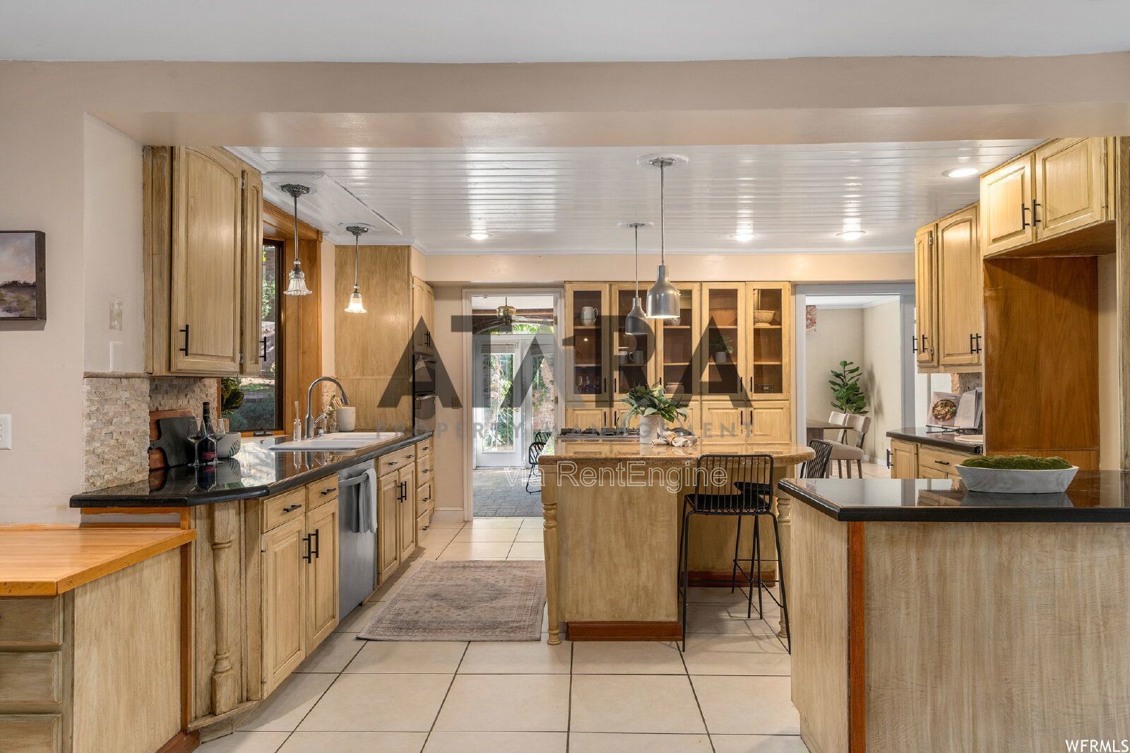 Spacious 4-Bedroom, 6-Bath Home in Beautiful Federal Heights property image