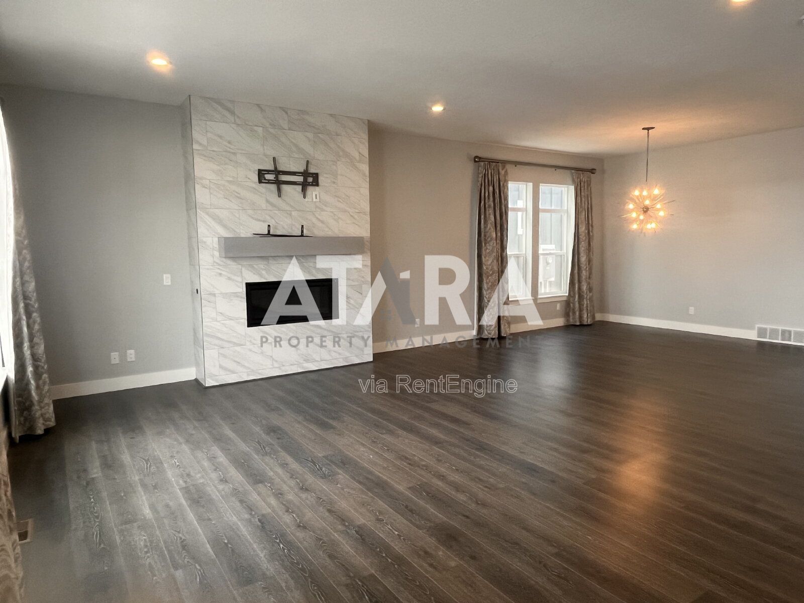 Spacious 5-Bedroom Retreat in Cottonwood Heights property image