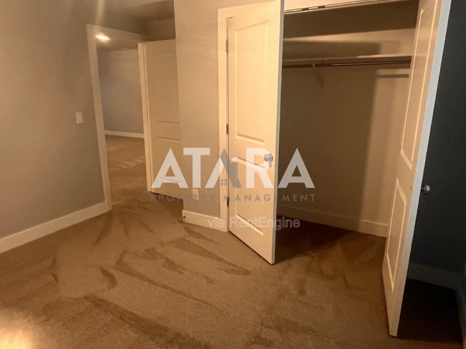Spacious 5-Bedroom Retreat in Cottonwood Heights property image