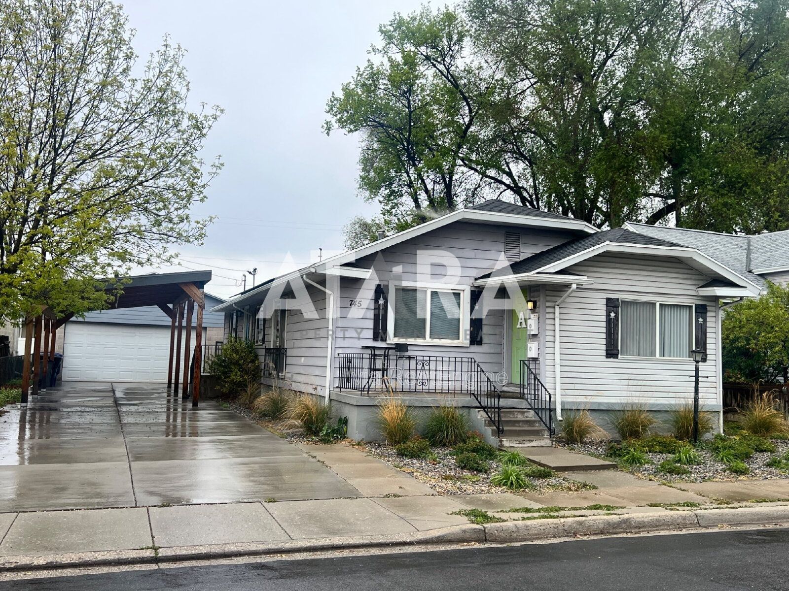 Spacious 5-Bed Duplex in Millcreek property image