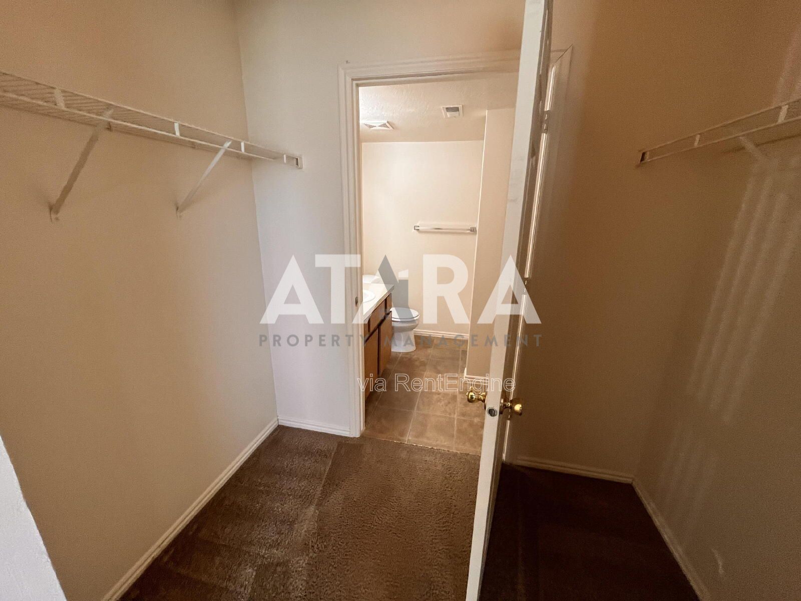 Charming 2-Bedroom Haven in Kearns – Perfect Location with Comfort & Style!