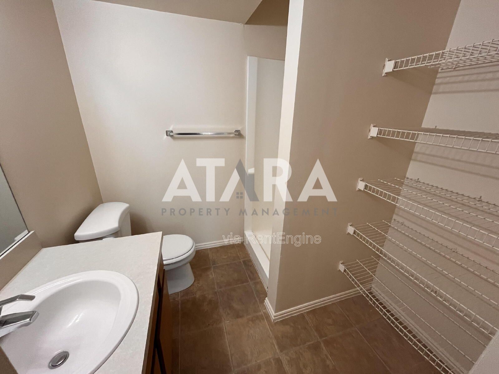Charming 2-Bedroom Haven in Kearns – Perfect Location with Comfort & Style!