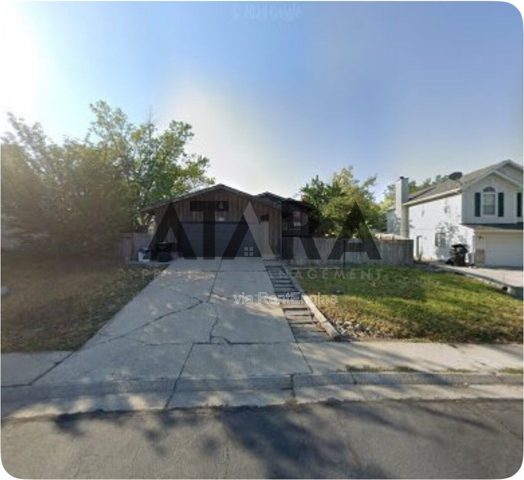 3 Bed House in Stansbury Park property image