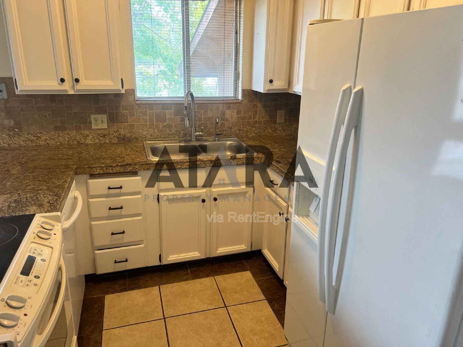 3 Bed House in Stansbury Park property image