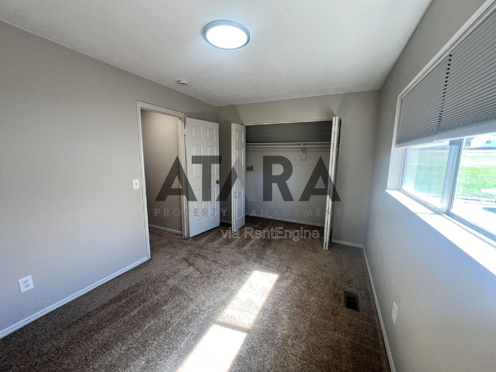 Comfort for You & Your Pet - 3 Bed NSL #13 property image