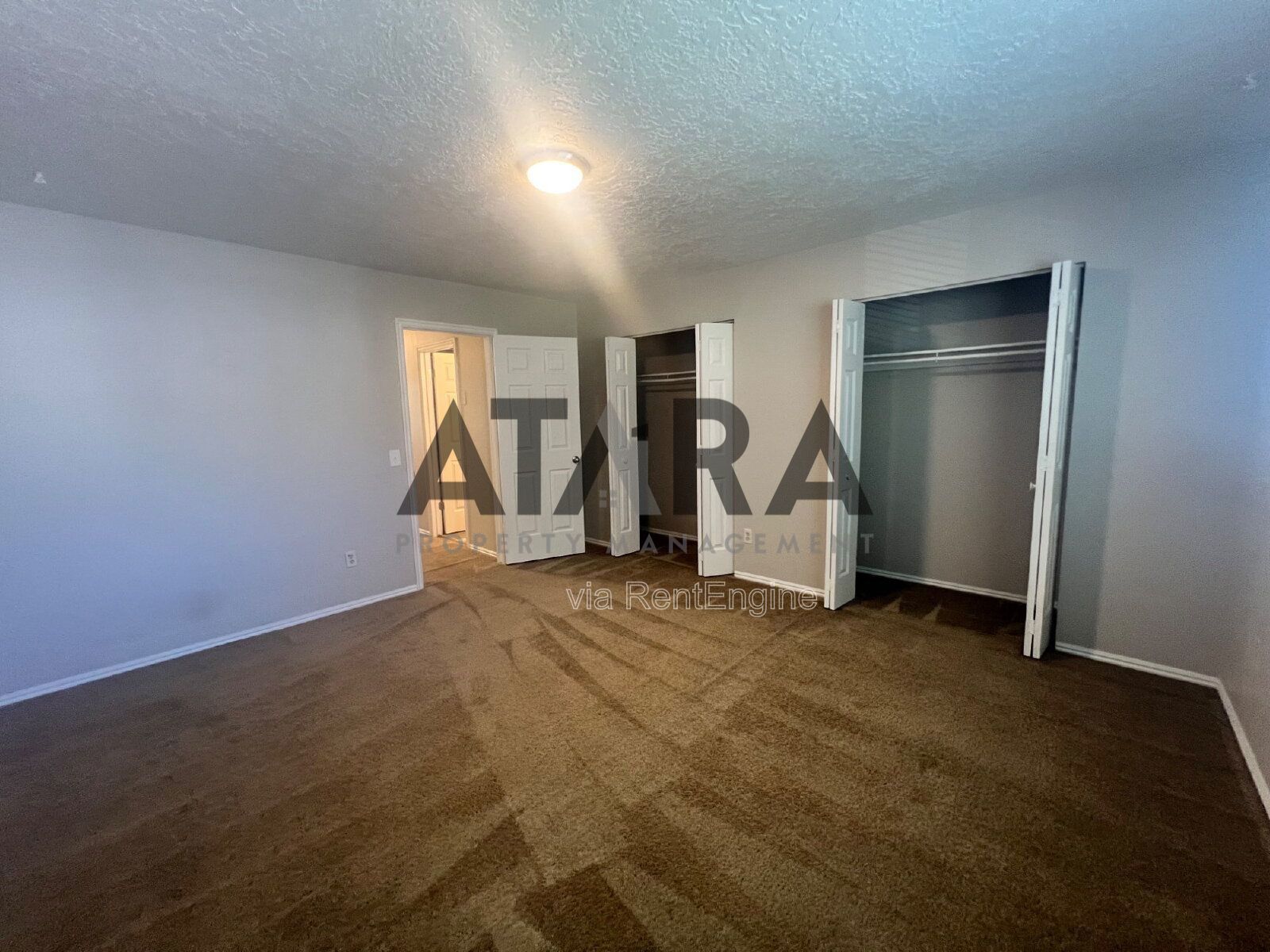 Comfort for You & Your Pet - 3 Bed NSL #4 property image