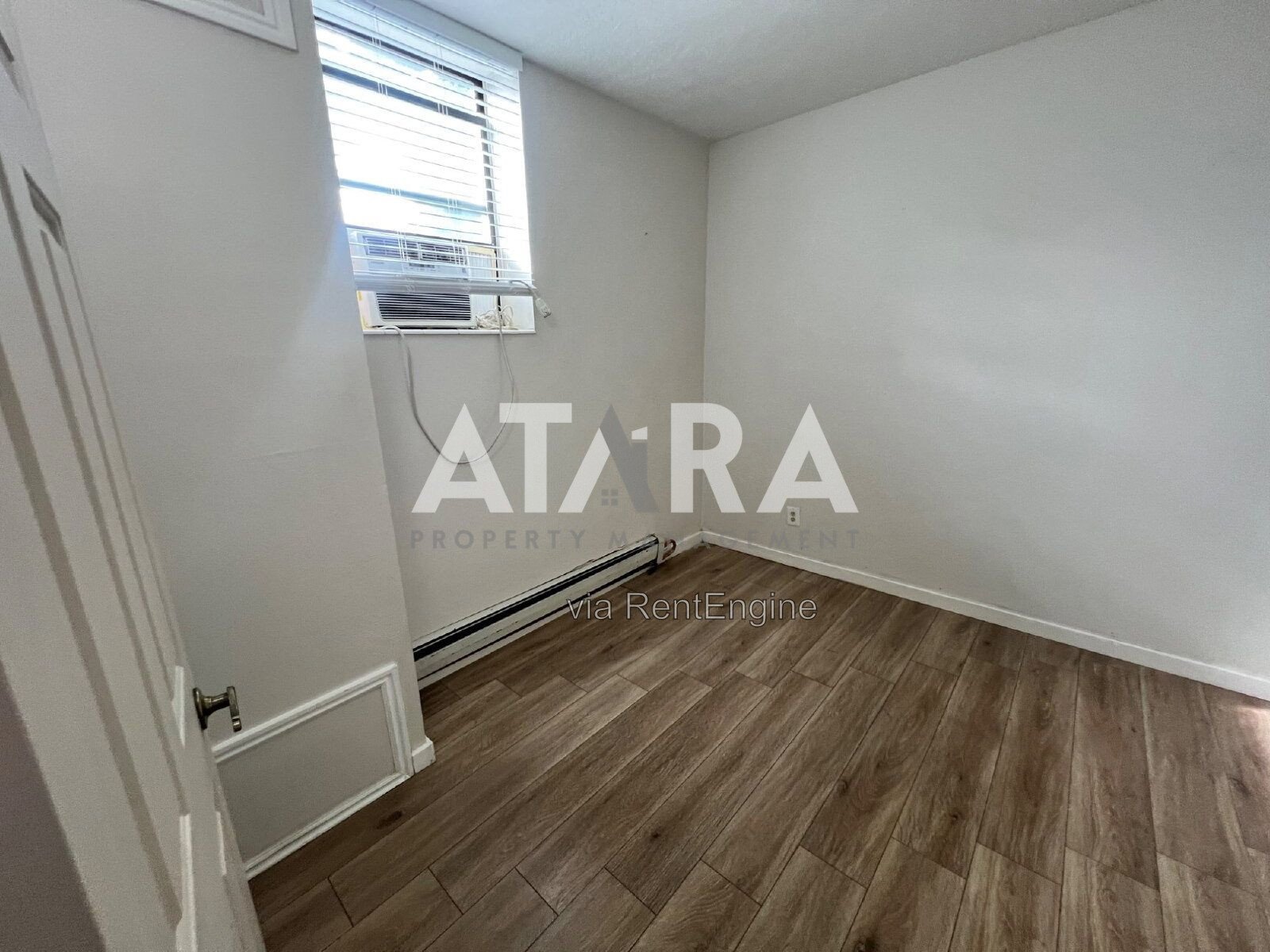 Charming 1-bedroom, 1-bathroom in the historic Oxford Manor building offers stylish urban living in the heart of Salt Lake City's desirable Greater Avenues neighborhood property image