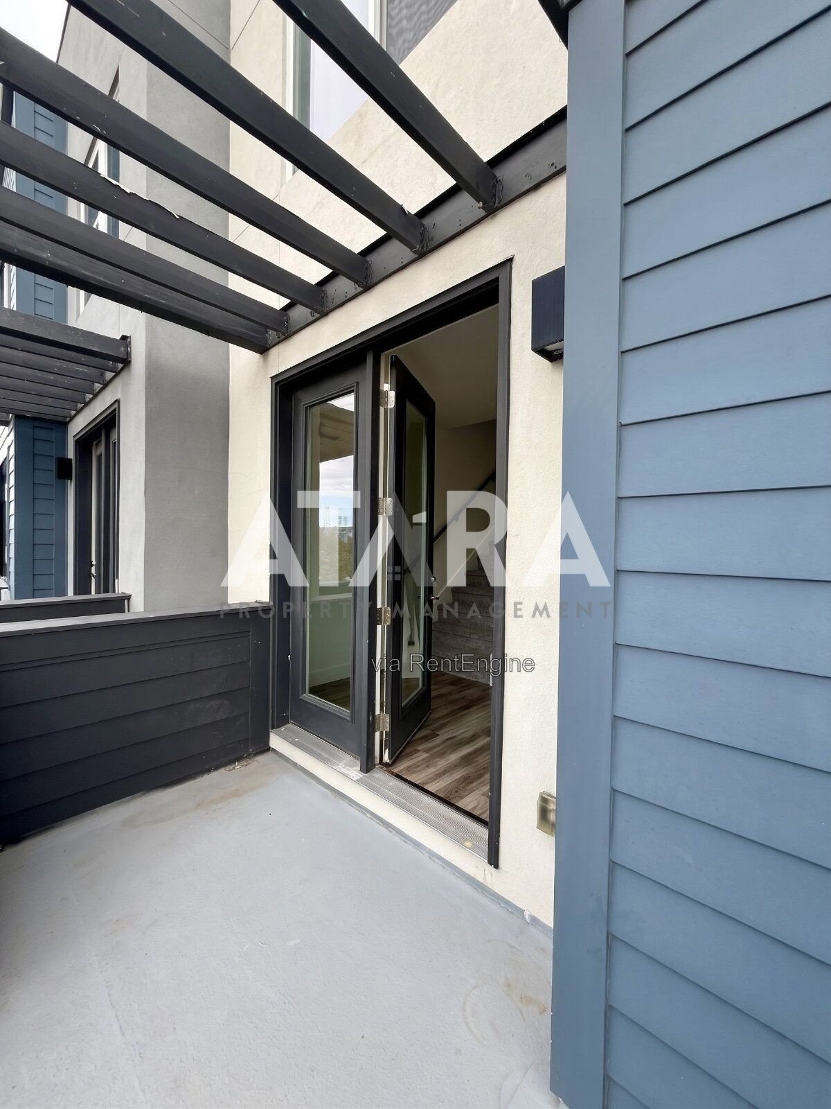 Stunning 3-Bed Townhouse in Desirable South Jordan (Daybreak Area) property image