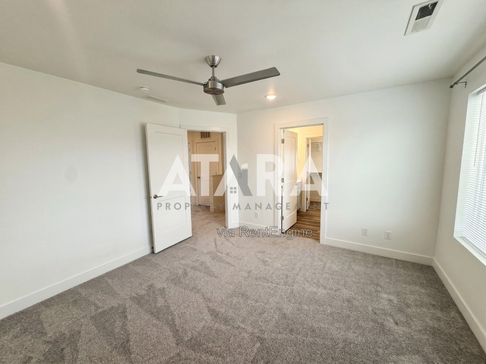 Stunning 3-Bed Townhouse in Desirable South Jordan (Daybreak Area) property image