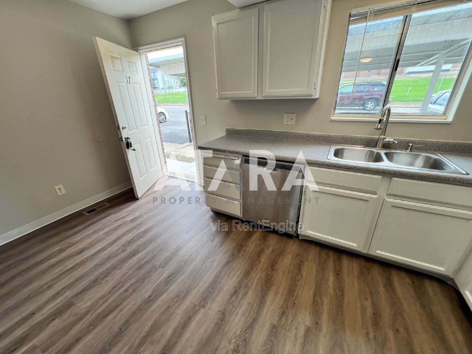 3 Bed NSL #17 **$0 Deposit Program** property image