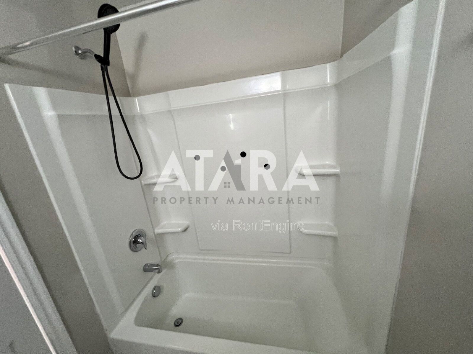 3 Bed NSL #17 **$0 Deposit Program** property image